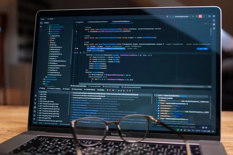 How to Compare Software Alternatives Before Downloading