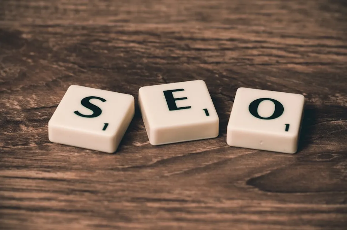 The Search Trend Behind newsgiga.com for Online News Audiences for Mosifree Readers